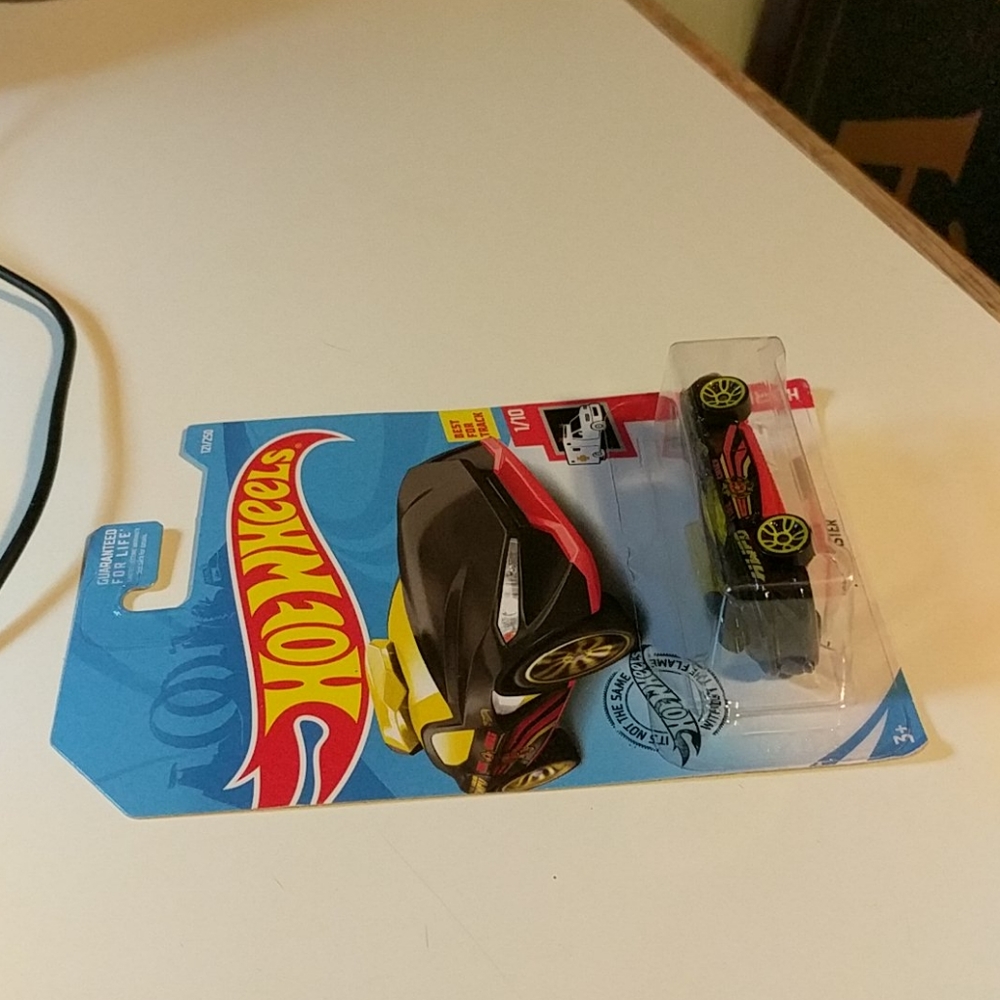 Hot Wheels Fast Master - Picture 3 of 8